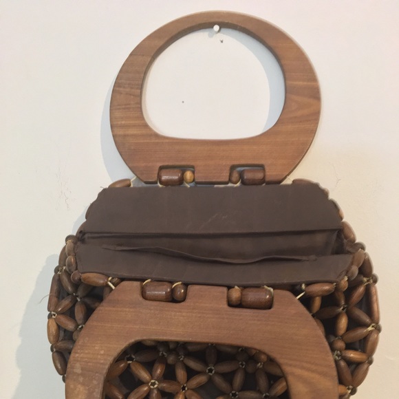 Wood Design Hand Clutch Purse with Liner - Picture 4 of 4